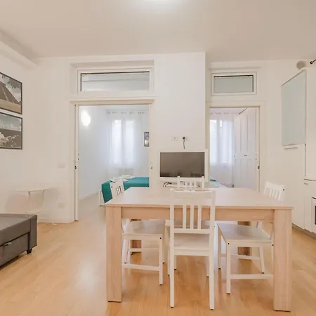 Apartment Casa Falco - 15 Min Dalla Stazione E Dal Centro