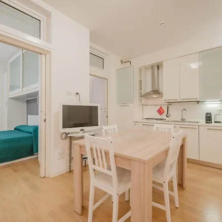 Apartment Casa Falco - 15 Min Dalla Stazione E Dal Centro