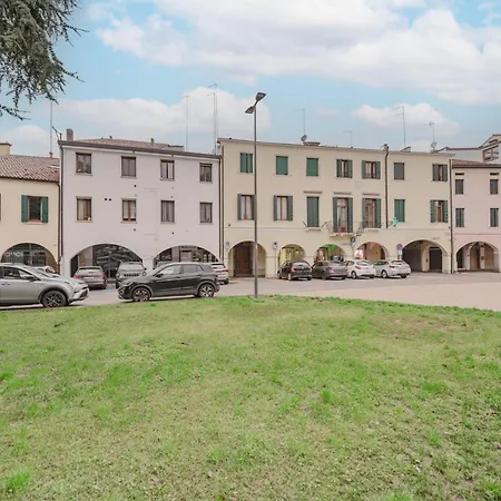 Casa Falco - 15 Min Dalla Stazione E Dal Centro